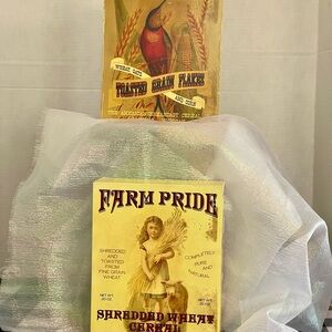 Country Kitchen Display Décor Boxes: Grain Flakes, Shredded Wheat